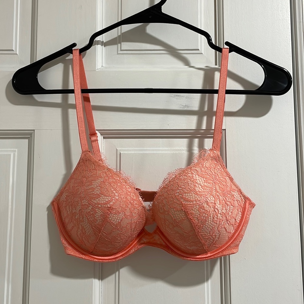 Victoria’s Secret Push Up Bra